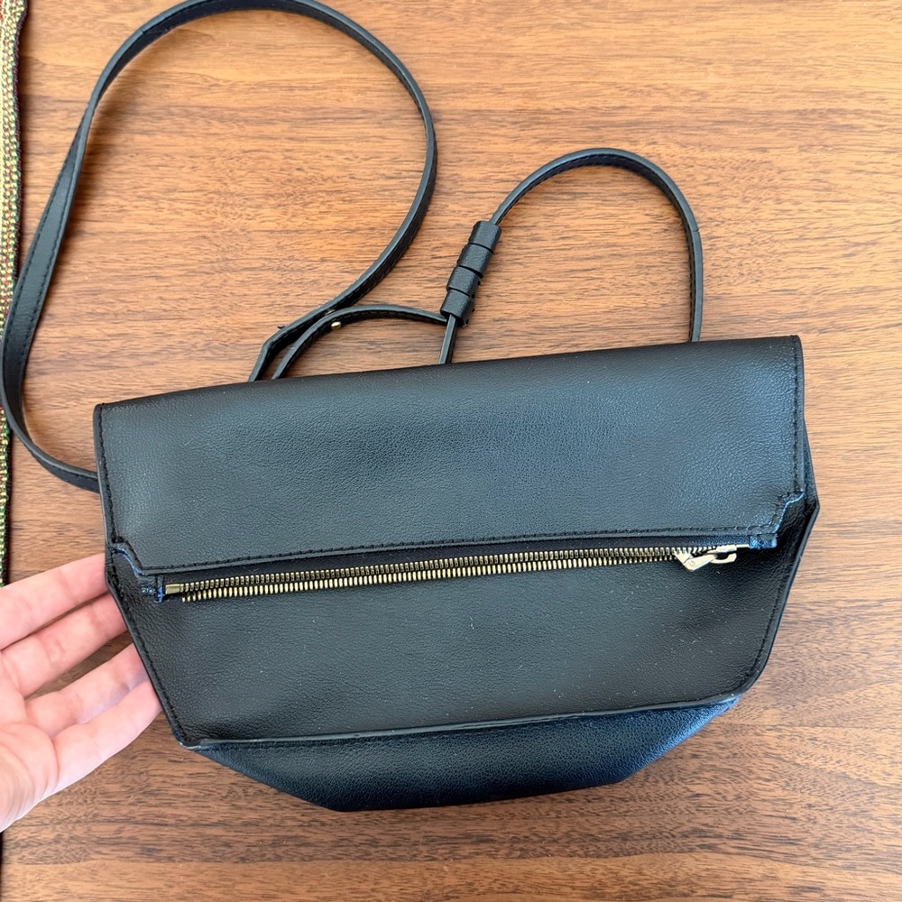 Leather Electric blue interior magnetic closure JCrew purse